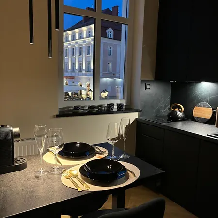 Daire Harison Rynek Boleslawiec (Lower Silesia)