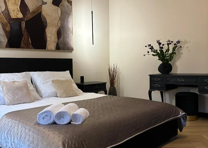 Harison Rynek * Boleslawiec (Lower Silesia)